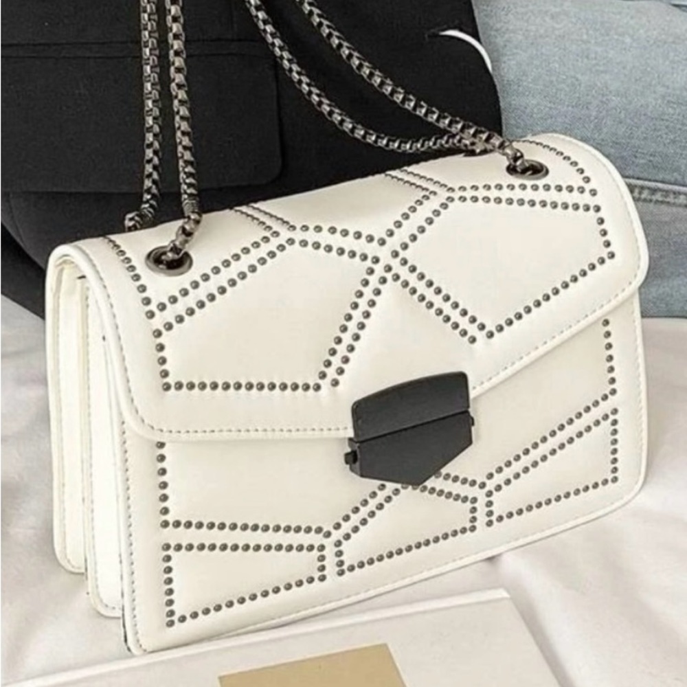 🌸Creme Vegan Leather Studded Shoulder Bag - Picture 5 of 5